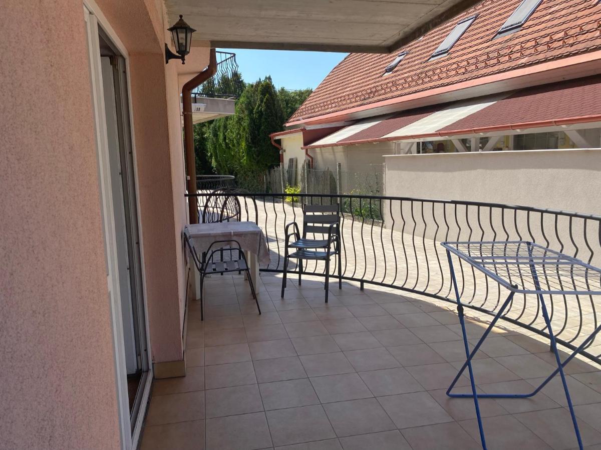 Abigel Apartmanhaz バラトンフレド エクステリア 写真