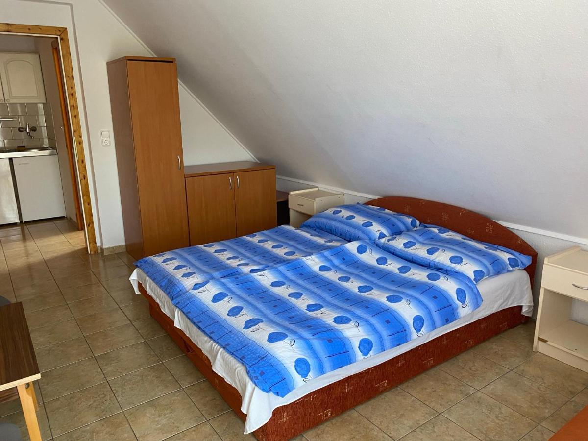Abigel Apartmanhaz バラトンフレド エクステリア 写真
