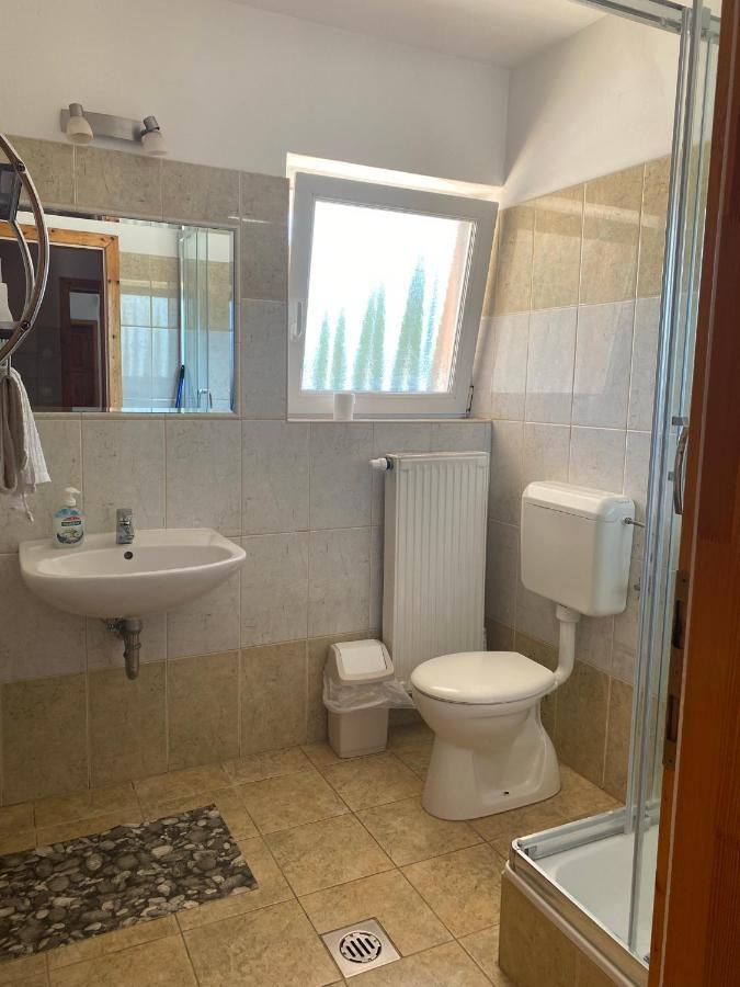 Abigel Apartmanhaz バラトンフレド エクステリア 写真
