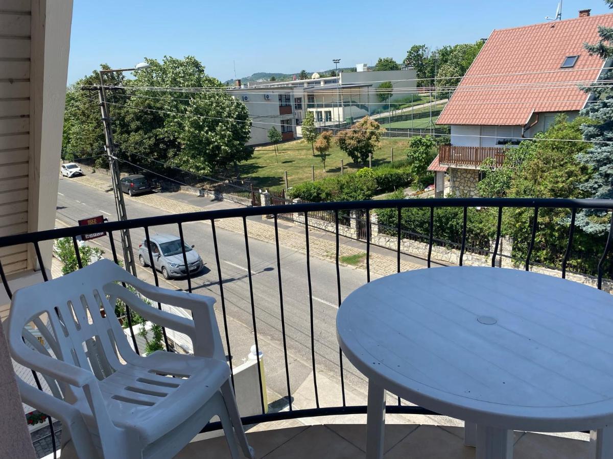 Abigel Apartmanhaz バラトンフレド エクステリア 写真