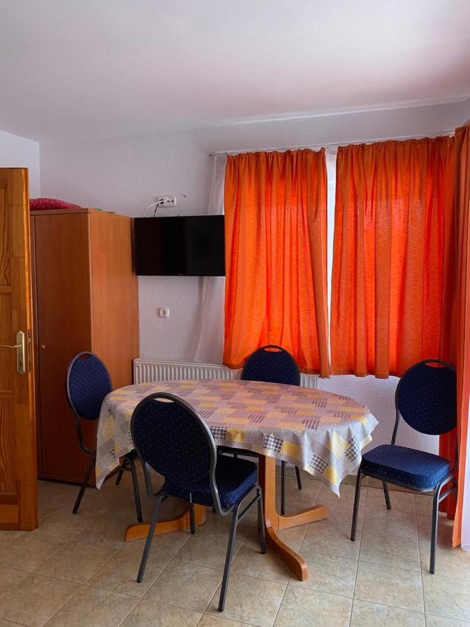 Abigel Apartmanhaz バラトンフレド エクステリア 写真