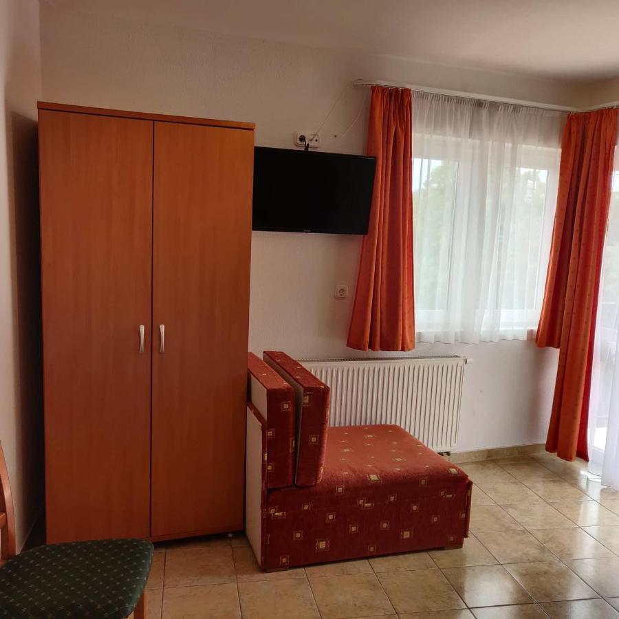 Abigel Apartmanhaz バラトンフレド エクステリア 写真