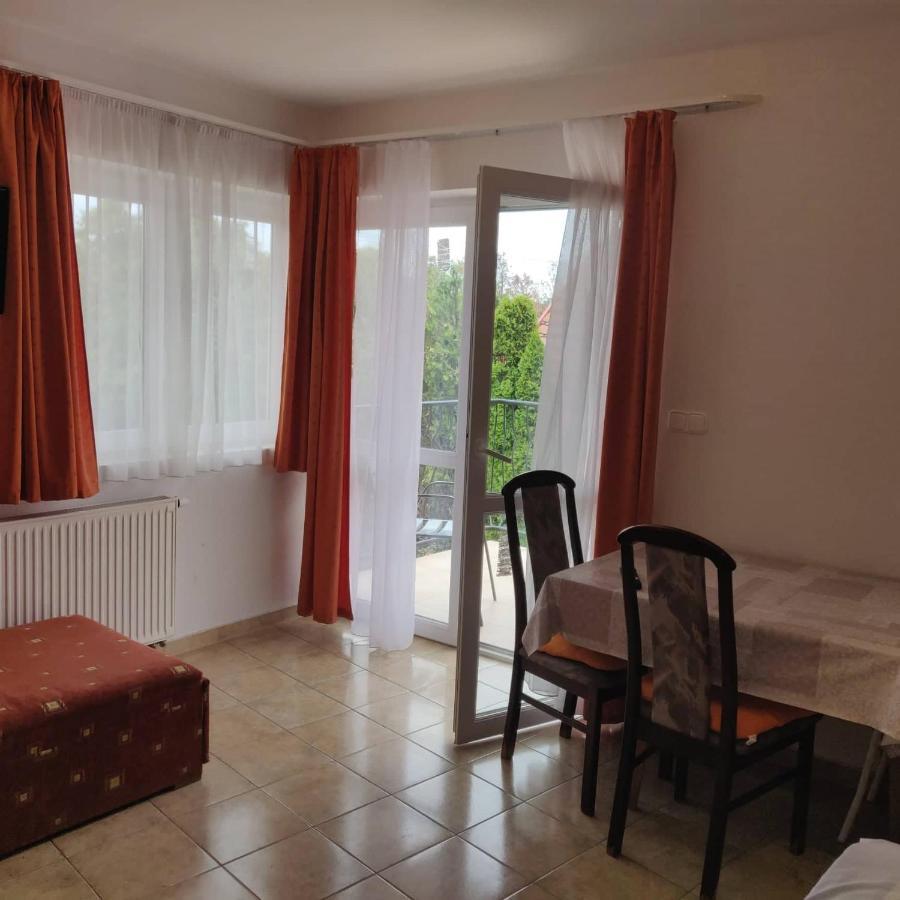 Abigel Apartmanhaz バラトンフレド エクステリア 写真